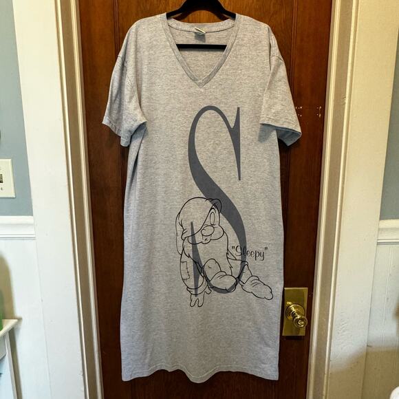 The Disney Catalog Sleepy Dwarf Women's Night Shirt Gown XXL 2X Snow White - Picture 1 of 8